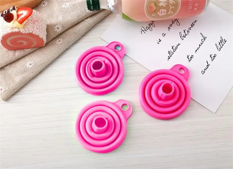 1pc Red Silicone Funnel – Mini Folding Kitchen Tool 1pc Red Silicone Funnel – Mini Folding Kitchen Tool